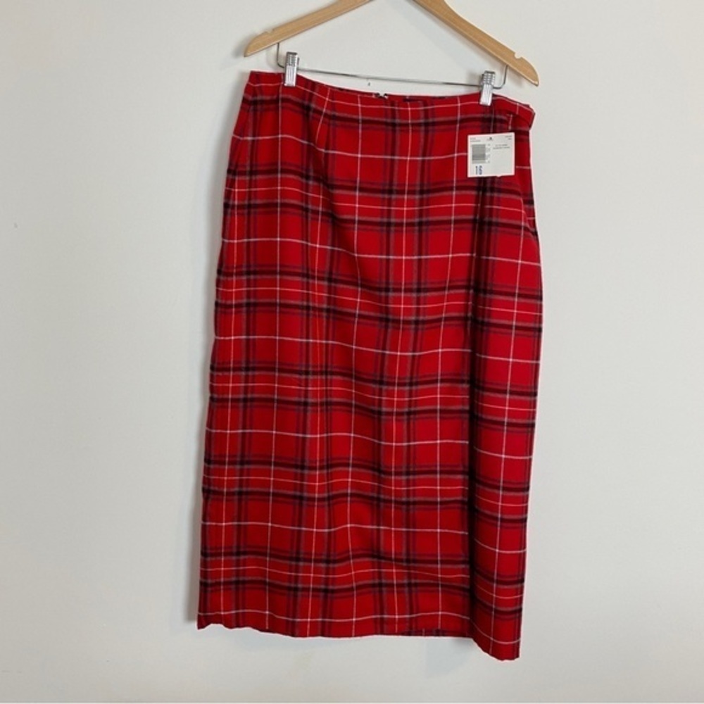 Crazy Horse by Liz Claiborne Checker Red Plaid Brushed Wrap Skirt Size 16